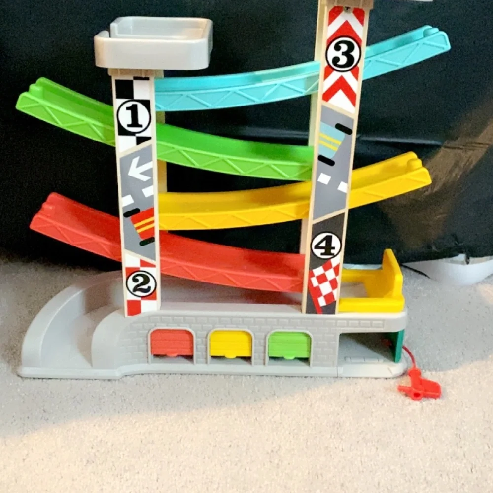 Car Ramp Toy - Picture 2 of 2